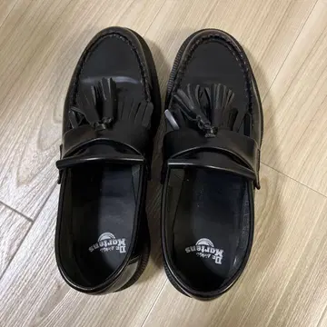 닥터마틴 태슬 로퍼