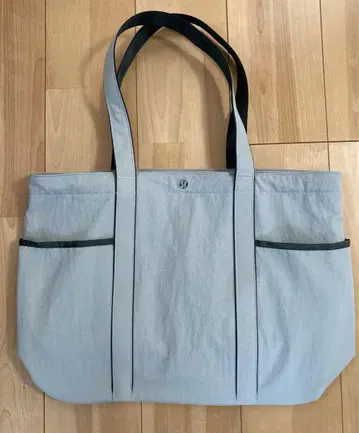 미사용 새상품 룰루레몬 데일리 멀티 포켓 토트백 20L