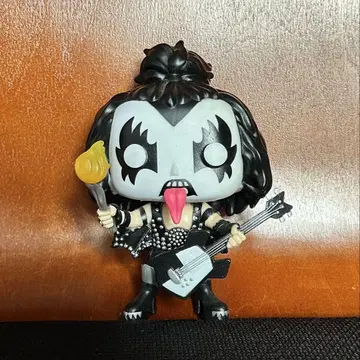 Funko pop KISS 진 시몬스