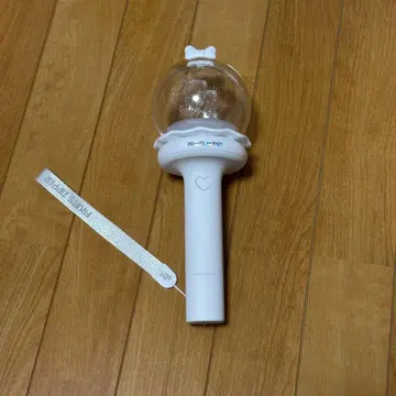 FRUITS ZIPPER 공식 팬 라이트