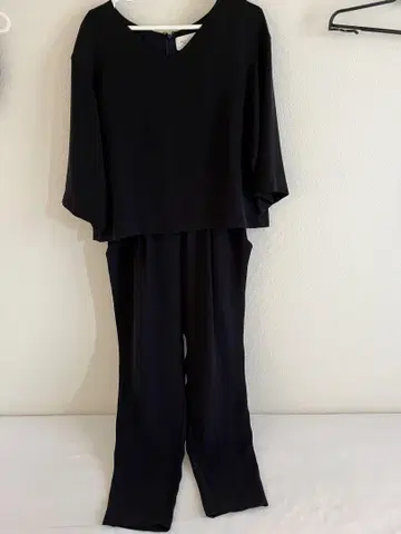 유나이티드 애로우즈 올인원 다크 네이비