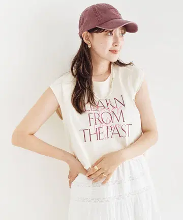 코코딜 슬리브리스 티셔츠 LEARN FROM THE PAST