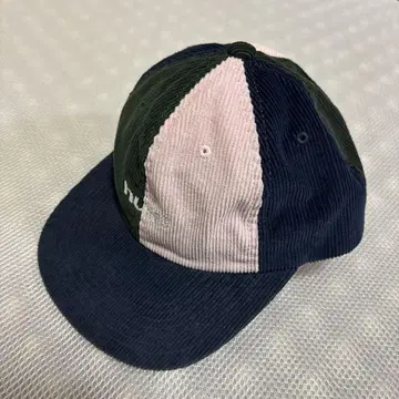 HUF 코듀로이 패널 캡