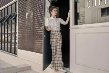 Treat Urself 트리트 유어 셀프 플레어 팬츠 체크 팬츠