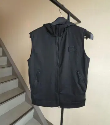 BRIEFING PARKA VEST 정가 55,440엔