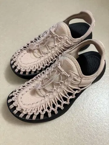 KEEN 킨 여성용 샌들 미사용 23cm