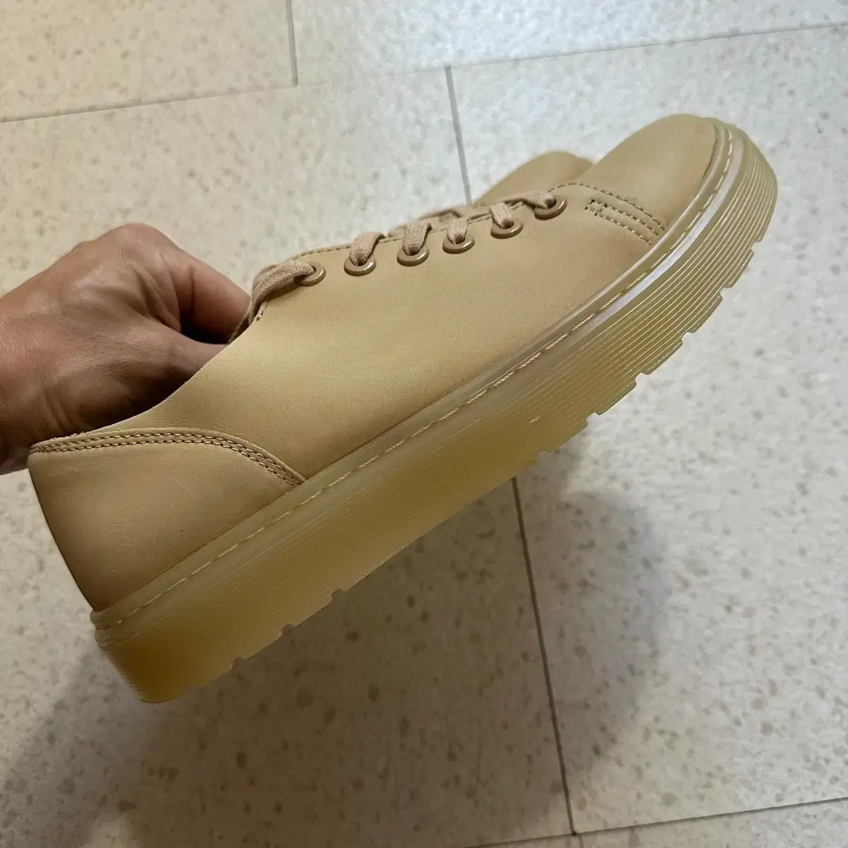 MARTENS 닥터마틴 Martens Dante 6-Eye Low Sneakers, Size