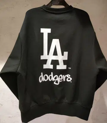 MLB 다저스 BLACK 맨투맨 M 사이즈