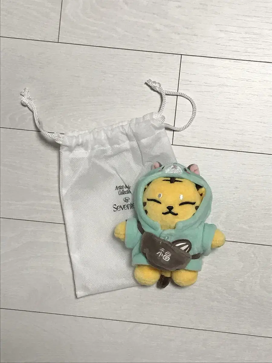 Product Details - 1