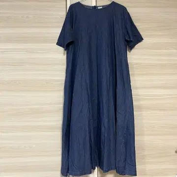어반 리서치 데님 원피스 마터니티