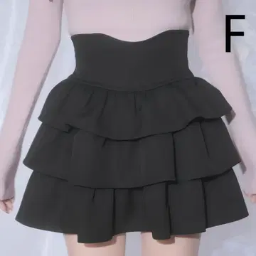 새상품 당일 발송 미셸 마카롱 F 프릴 슬림 레그 스커트 블랙