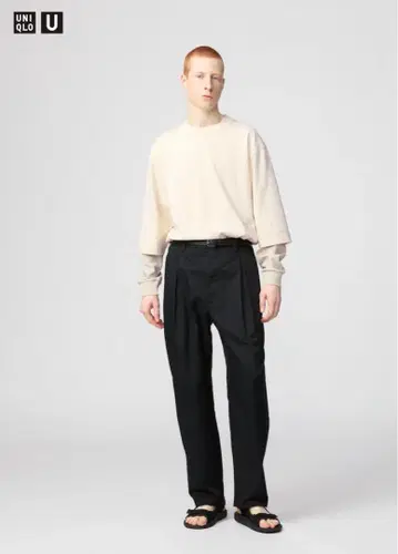 유니클로 UNIQLO U 턱 와이드 팬츠 블랙 W82
