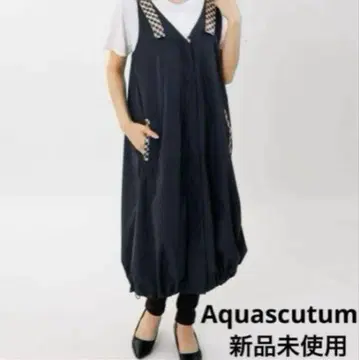 Aquascutum 아쿠아 스큐텀 레인 점퍼 스커트 레인코트