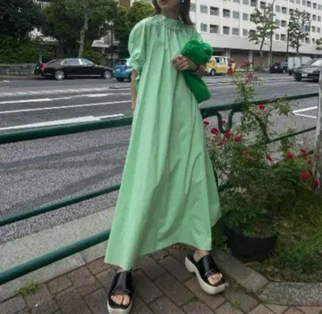 아메리 코튼 컬러 볼륨 드레스