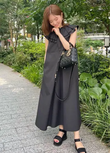 메종 에 쉘 사다리 레이스 빅 칼라 슬리브리스 원피스