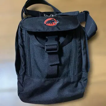 Mammut 마무트 파우치