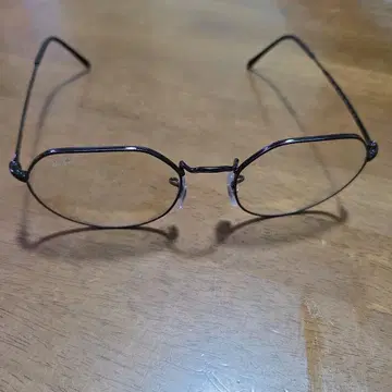 Ray-Ban 메탈 프레임 안경 케이스 포함