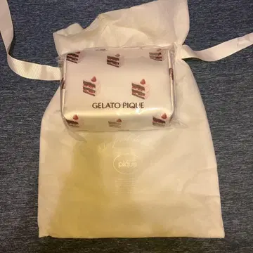 젤라또피케 파우치