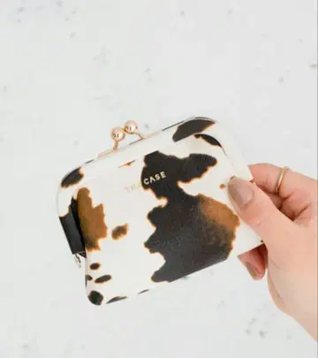 KISSLOCK MINIMAL WALLET 소 패턴 코인 케이스