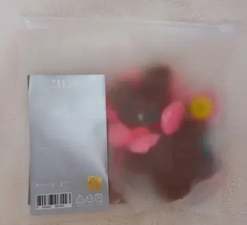 ILLIT 원희 키링 Plush Keyring 봉제 인형