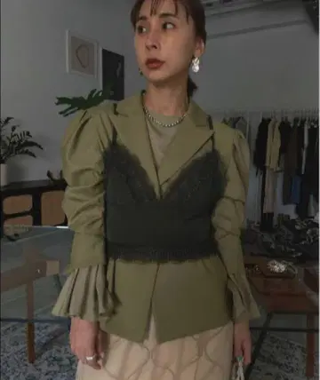AMERI 아메리 JACKET WITH FLARE SHIRT 카키 F