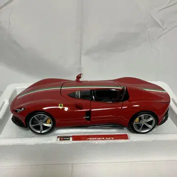 페라리 몬차 SP1 부라고 1/18