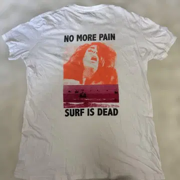 SURF IS DEAD NO MORE PAIN 티셔츠, 미국제