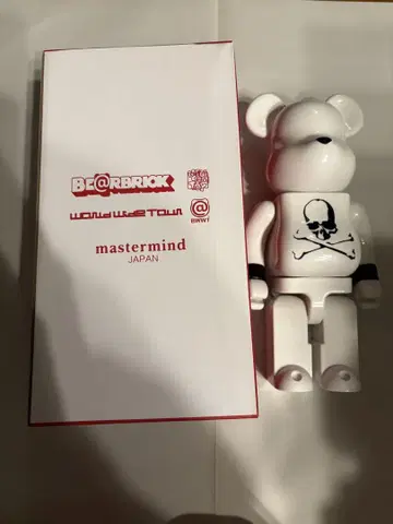 베어브릭 mastermind 400%