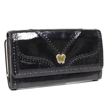 ANNA SUI 나비 메달리온 패턴트 레더 가마구치 장지갑 블랙