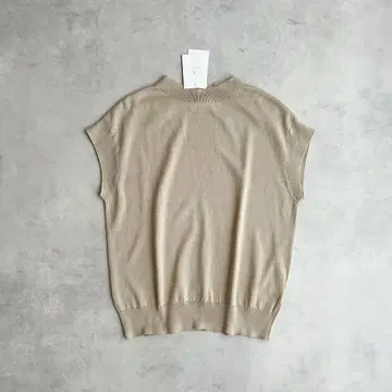 새상품 UNITED ARROWS 코튼 하이넥 프렌치 슬리브 니트