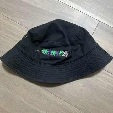 매지컬 모쉬 미스핏츠 버킷 햇