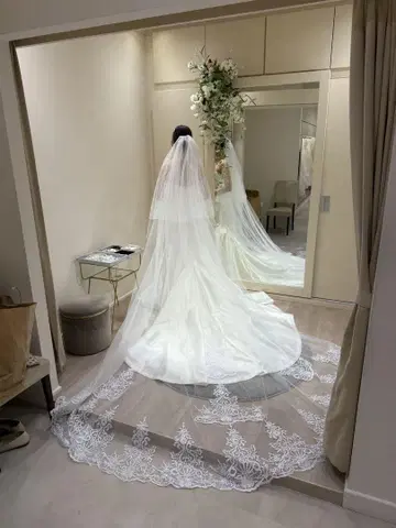 화이트 레이스 웨딩 베일