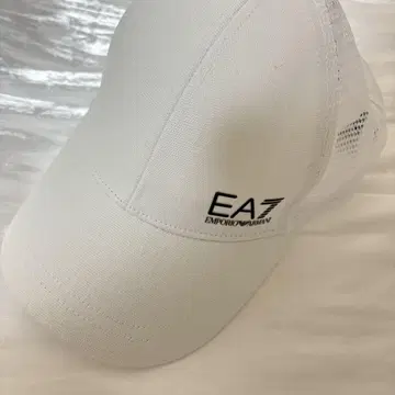 엠포리오 아르마니 EMPORIO ARMANI 캡 화이트