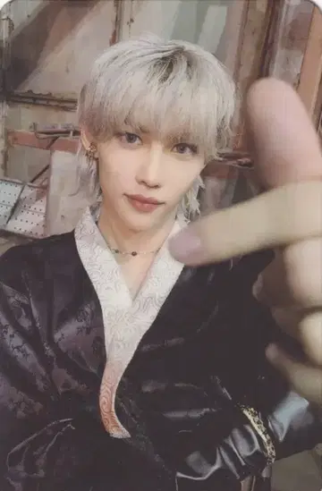 스트레이키즈 펠릭스 생 B