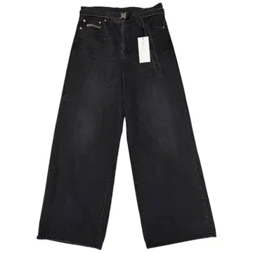 새상품급 SACAI 레귤러 아이템 와이드 데님 팬츠 블랙 size:2
