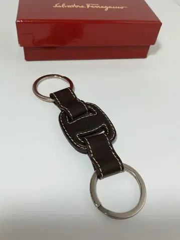 살바토레 페라가모 Ferragamo 키링 바라 가죽