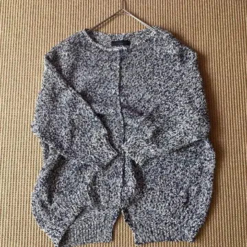 새상품급 아틀리에 식스 믹스 니트 예쁜 셀렉 아이템 그레이 화이트