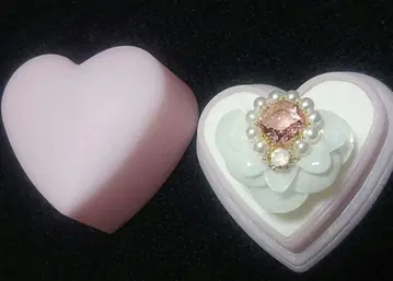 무무 핑크 mu-mu pink 팬텀 플라워 화이트 한정판 화이트