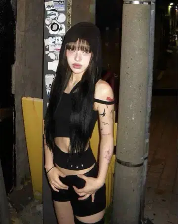 피아르체 메쉬 후드 슬리브리스_ 블랙 S
