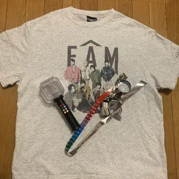 timelesz 타임리스 FAM 티셔츠와 응원봉 세트, 은색 테이프 포함