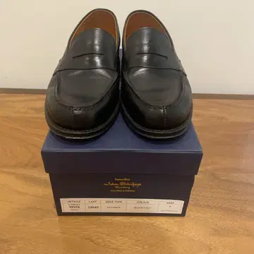 블랙 가죽 로퍼