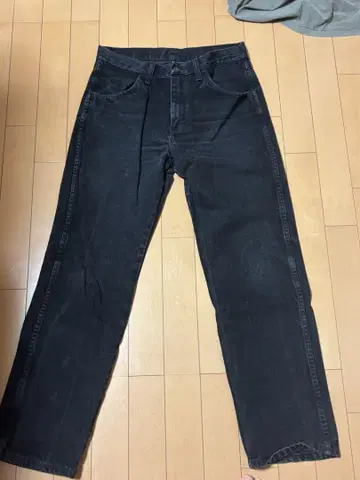 RESTILER 블랙 스트레이트 청바지