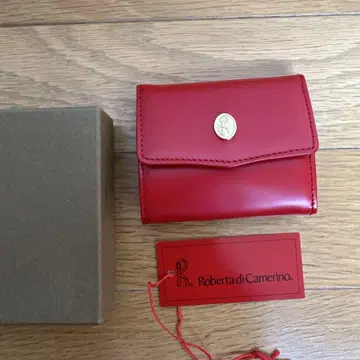 새상품 로베르타 디 카멜리노 컴팩트 지갑