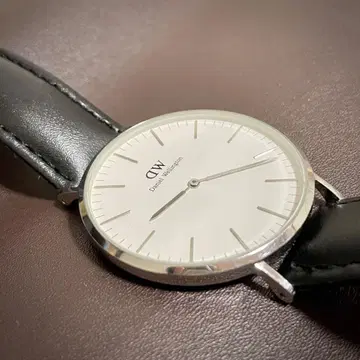 Daniel Wellington 아날로그 시계