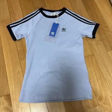 아디다스 스트라이프 반팔 티셔츠 와플