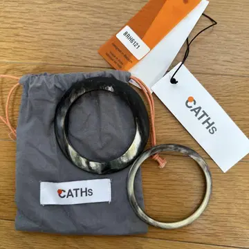 CATHS 캣츠 웨이브 플랫 뱅글 2개