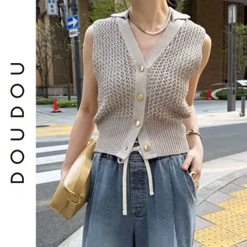 새상품 DOUDOU GOLD 버튼 니트 베스트 두두 베이지