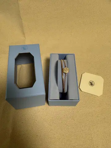 SWAROVSKI 뱅글 Meteora 로즈 골드