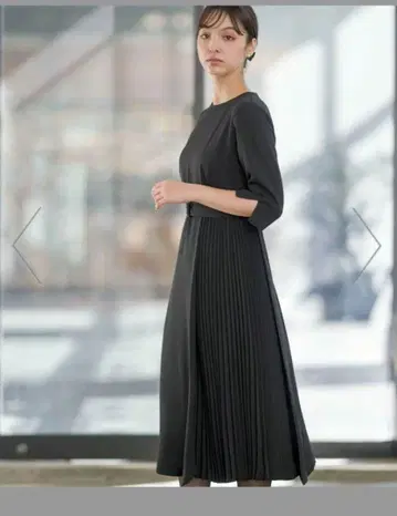 블랙 포멀 플리츠 원피스 예복용 택 포함 미사용품