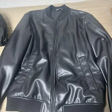 자라 블랙 가죽 자켓